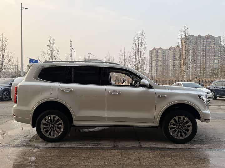 Фото 3 - Tank 500 Hybrid