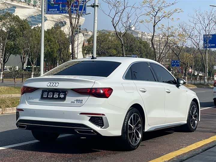 Фото 7 - Audi A3