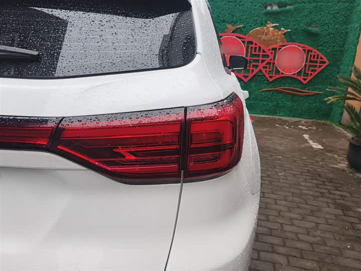 Фото 8 - Changan CS75