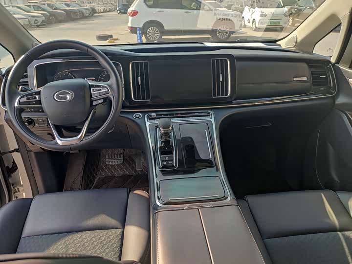 Фото 6 - GAC Trumpchi M8