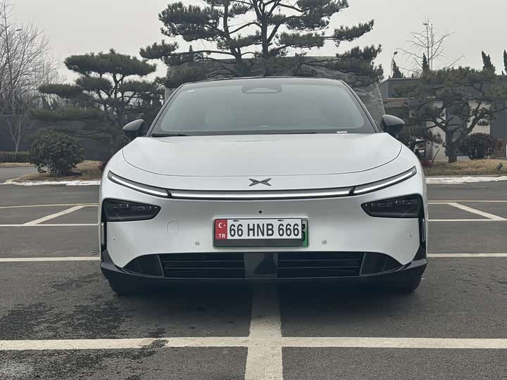 Фото 2 - XPeng F57