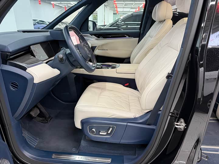 Фото 5 - Zeekr 009