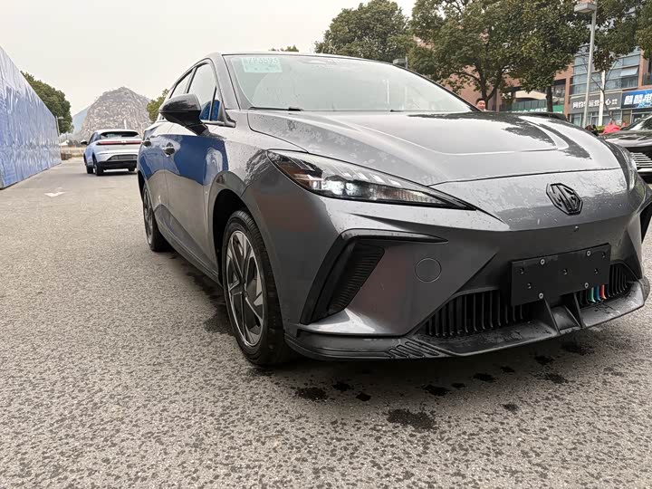 Фото 3 - MG Motor 4 EV