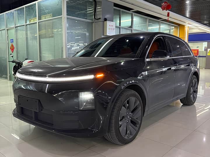 Фото 1 - LiXiang L6