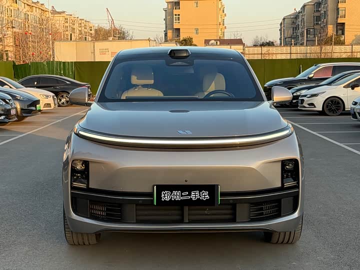 Фото 2 - LiXiang L9