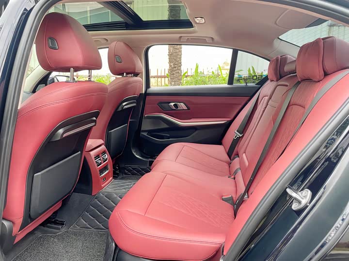 Фото 7 - BMW 3 Series