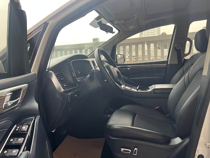 Фото 4 - GAC Trumpchi M8