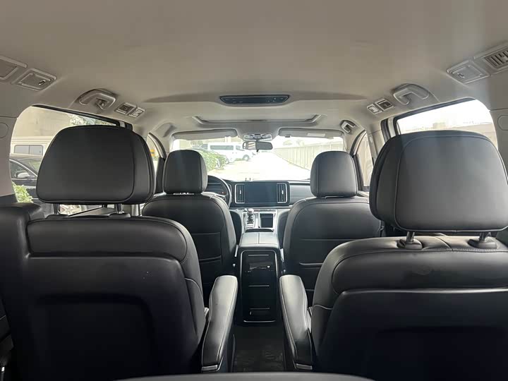 Фото 7 - GAC Trumpchi M8