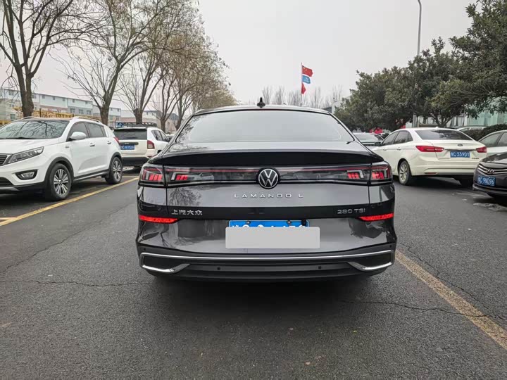 Фото 8 - Volkswagen Lamando L