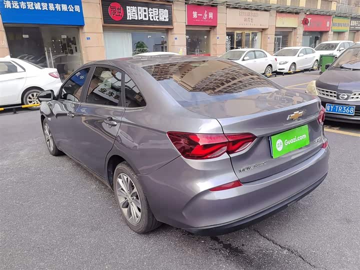 Фото 5 - Chevrolet Monza