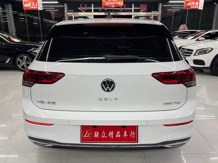 Фото 5 - Volkswagen Golf