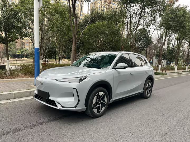 Фото 1 - Geely Galaxy E5