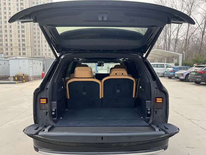 Фото 9 - Zeekr 9X