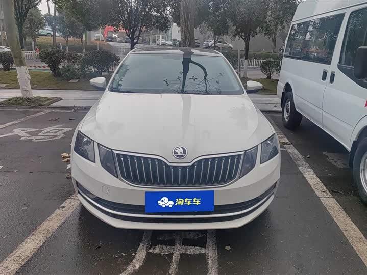 Фото 2 - Skoda Octavia Pro