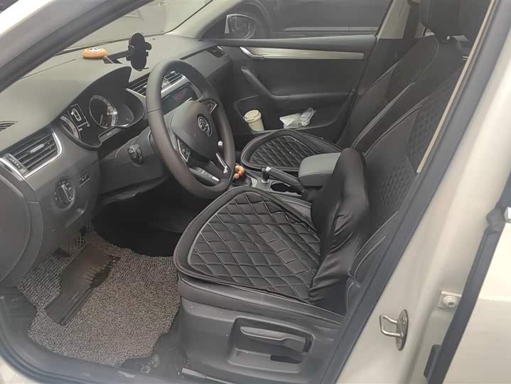 Фото 9 - Skoda Octavia Pro