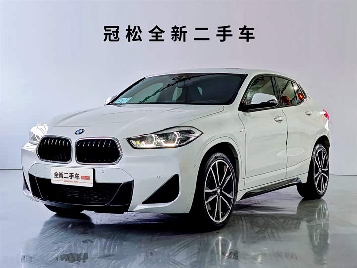 Фото 1 - BMW X2