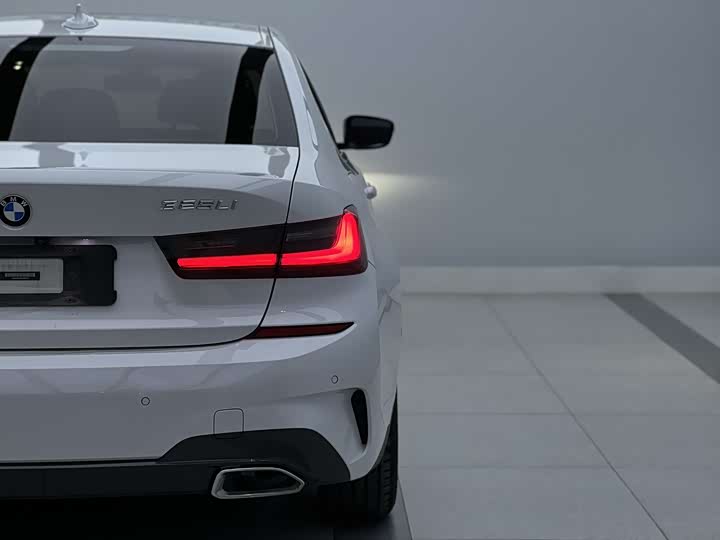 Фото 4 - BMW 3 Series