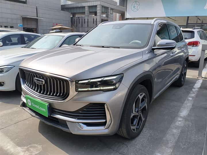 Фото 2 - Geely Monjaro