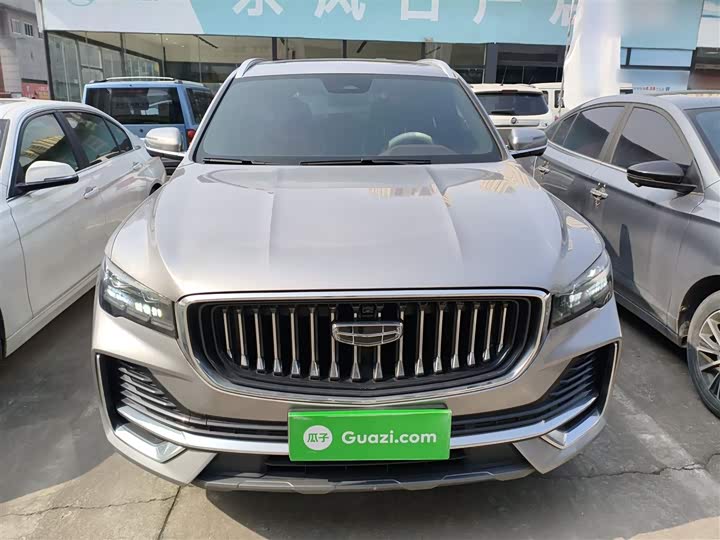 Фото 3 - Geely Monjaro