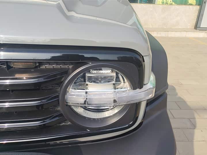 Фото 5 - Tank 300