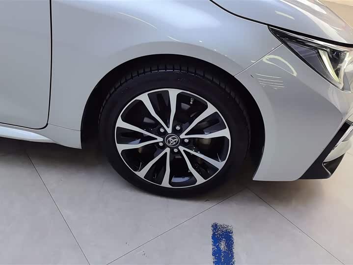 Фото 6 - Toyota Levin