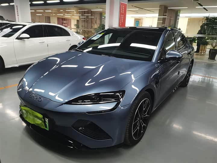 Фото 1 - BYD Seal