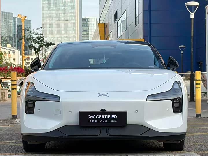 Фото 2 - XPeng Mona M03