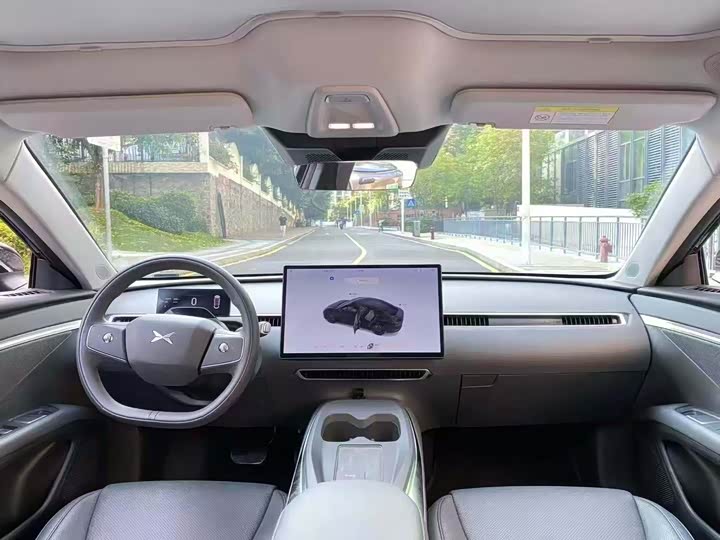 Фото 5 - XPeng Mona M03
