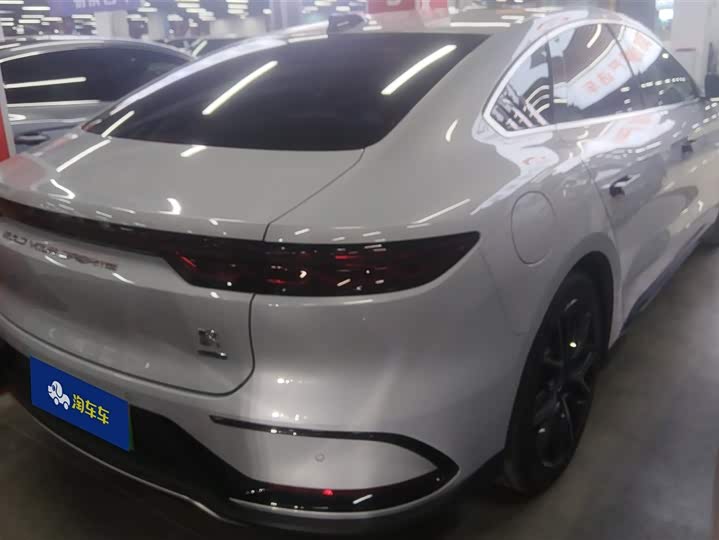 Фото 3 - BYD Han