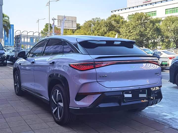 Фото 9 - BYD Sea Lion 07 EV