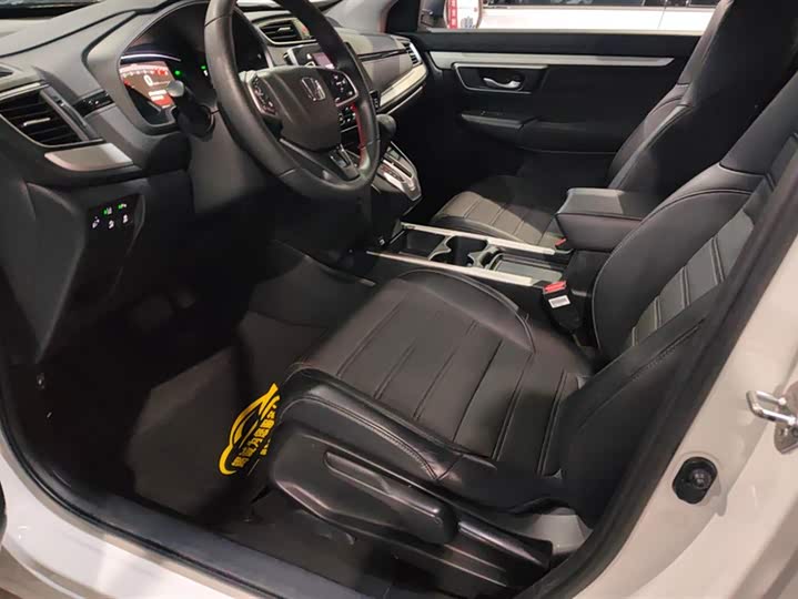 Фото 9 - Honda CR-V