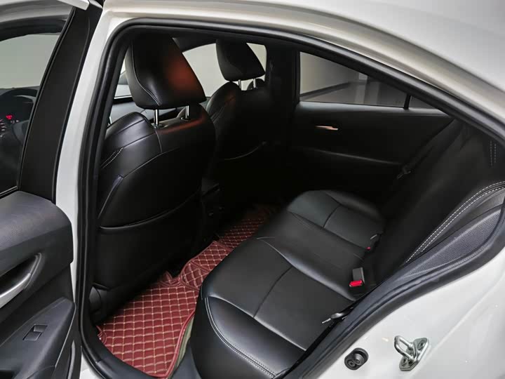 Фото 9 - Toyota Levin