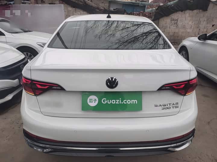 Фото 6 - Volkswagen Sagitar L