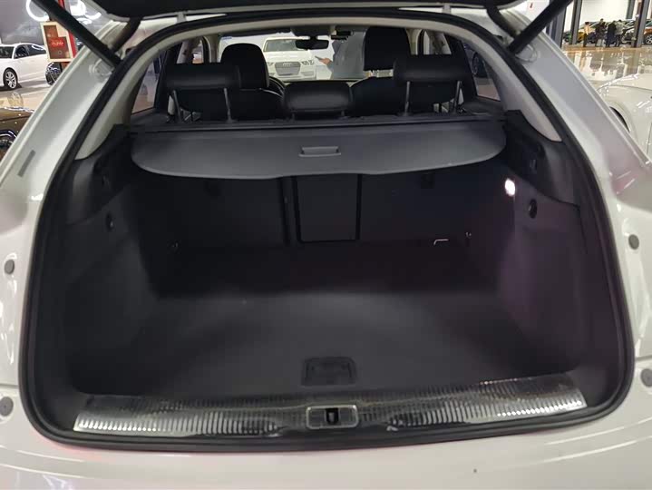 Фото 4 - MG Motor 7