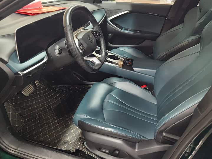 Фото 9 - MG Motor 7