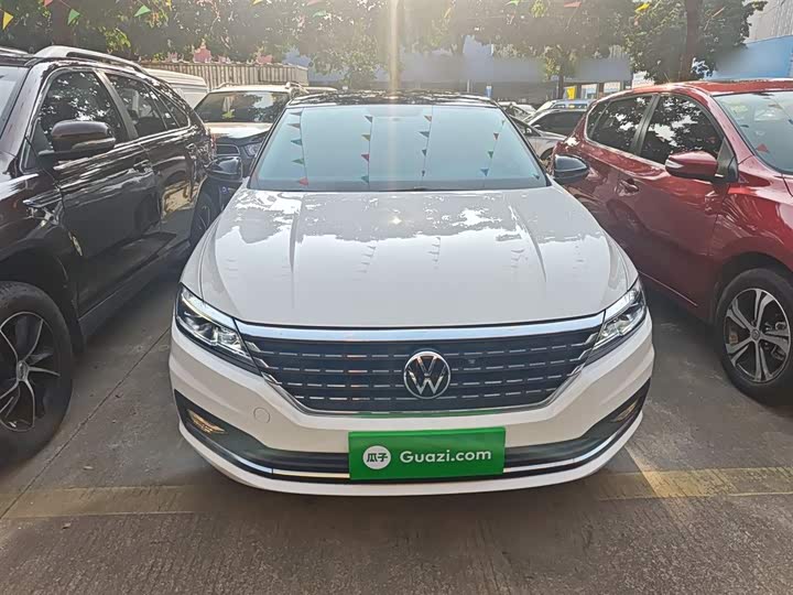 Фото 3 - Volkswagen Lavida