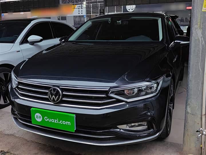 Фото 2 - Volkswagen Magotan