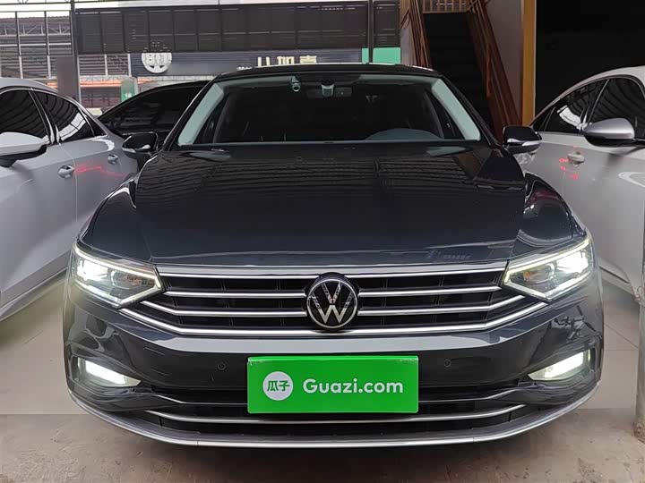 Фото 3 - Volkswagen Magotan