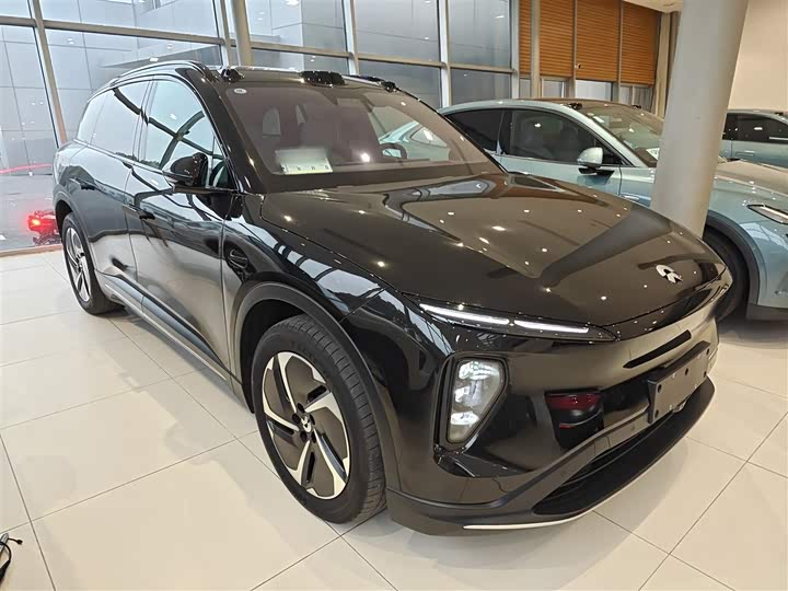 Фото 4 - Nio ES6