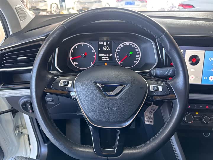 Фото 9 - Jetta VS5