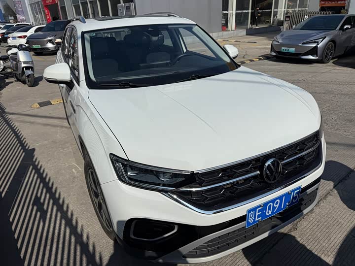 Фото 3 - Volkswagen Tayron