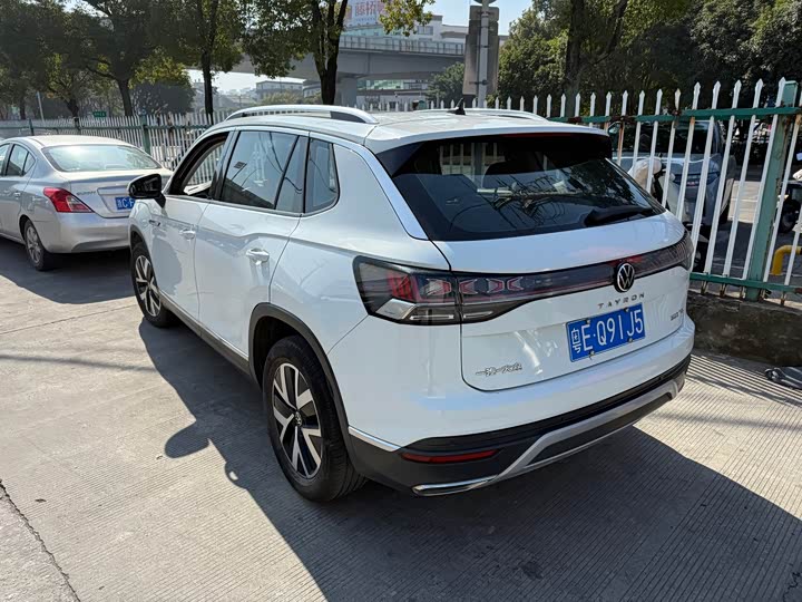 Фото 9 - Volkswagen Tayron