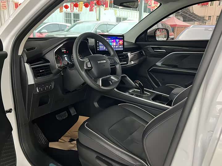 Фото 8 - Haval H6