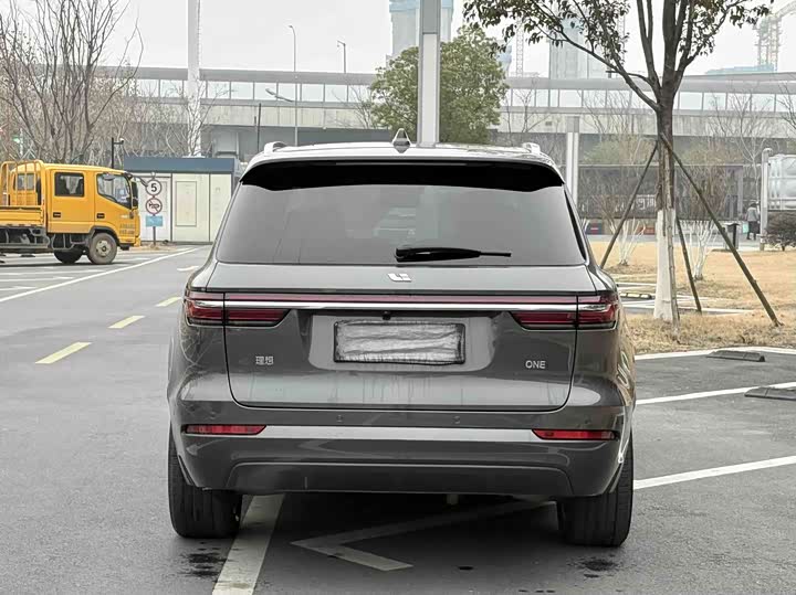 Фото 8 - LiXiang One