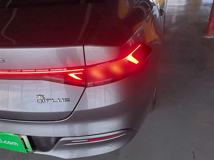 Фото 8 - BYD Qin Plus