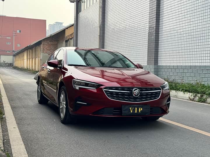 Фото 3 - Buick Regal