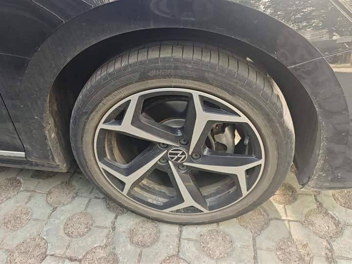 Фото 6 - Volkswagen Passat