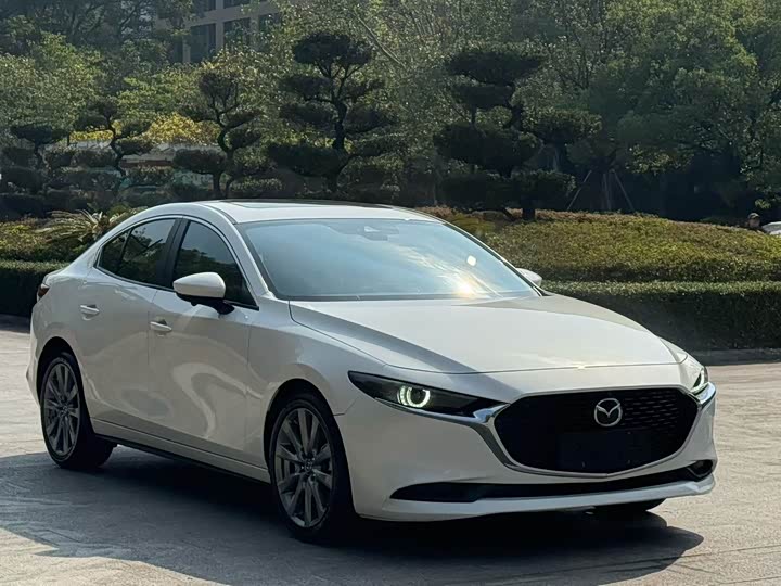 Фото 3 - Mazda 3 (Axela)