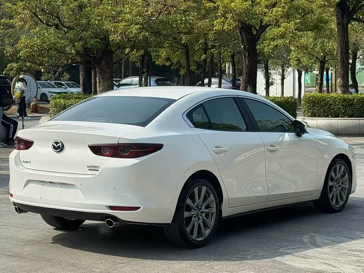 Фото 7 - Mazda 3 (Axela)