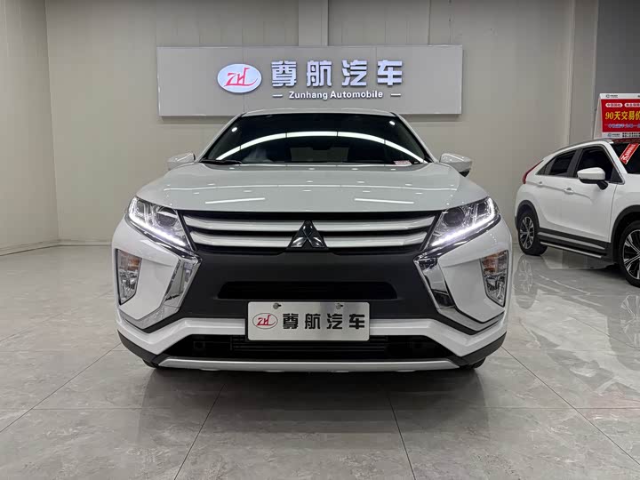 Фото 3 - Mitsubishi Eclipse Cross